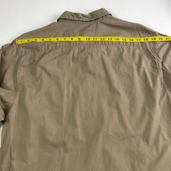 VTG GUESS Y2K Men’s Button Down Shirt Skull Graphics Print Size XXL Tan Stripes - Picture 15 of 16